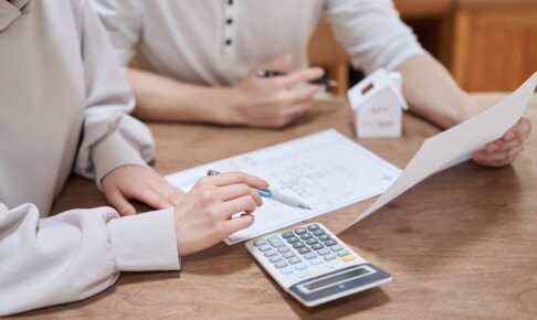 【賢い貯金の仕方！】30代夫婦の悩みを解決する5つのコツとは？